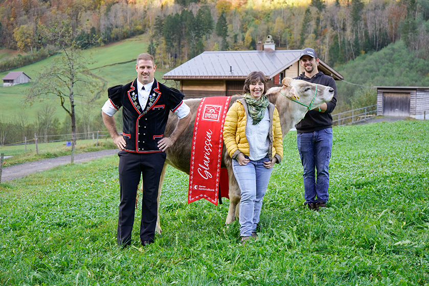 Taufe GLKB-Lebendpreis Glarissia mit Wettbewerbsgewinnerin