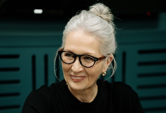 Ältere Dame