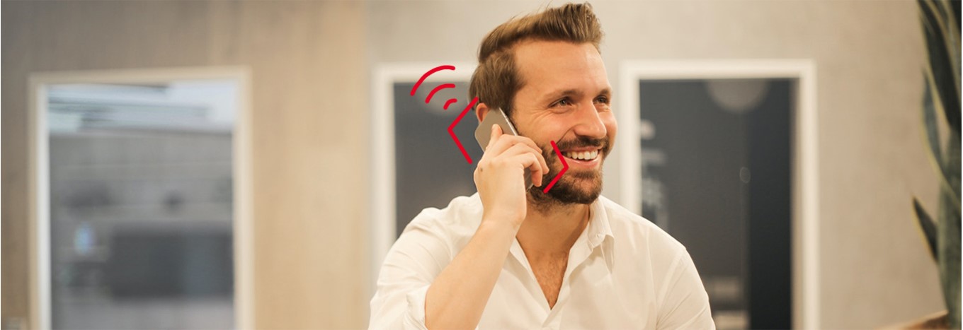 Mann am Telefon